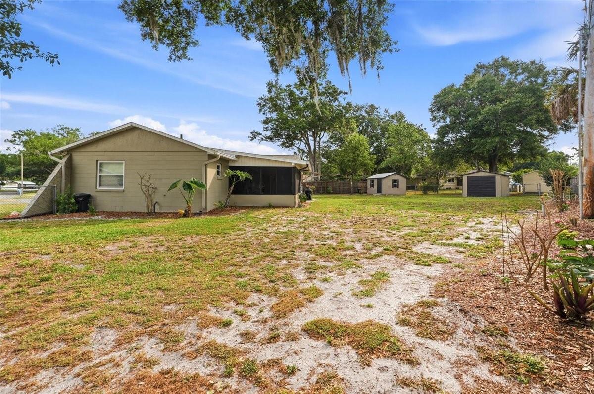 552 Hardenoak Boulevard, FL