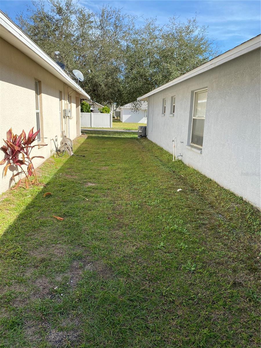 10328 Summerview Circle, FL
