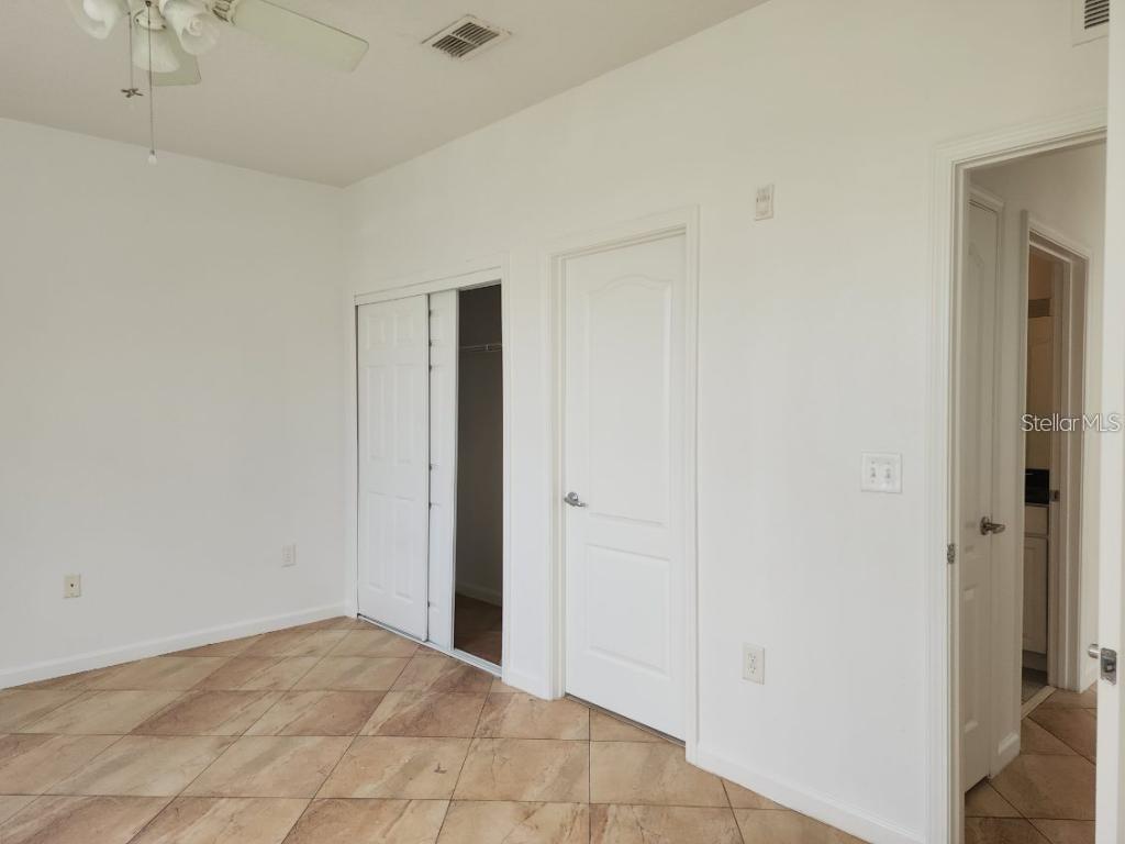 5255 Cane Island Loop, FL