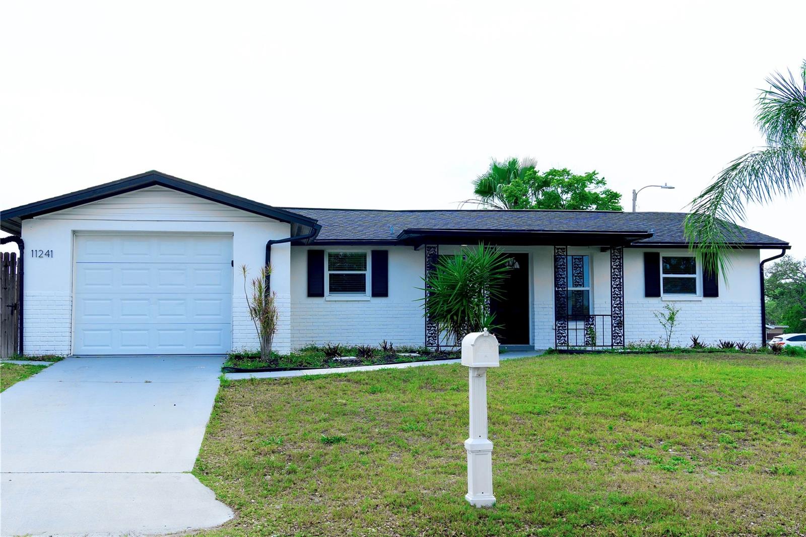 11241 Yewtree Avenue, FL