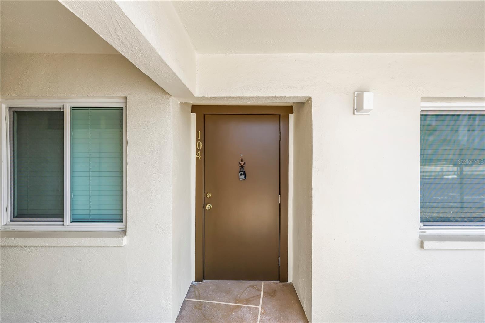 4435 1st Street, FL