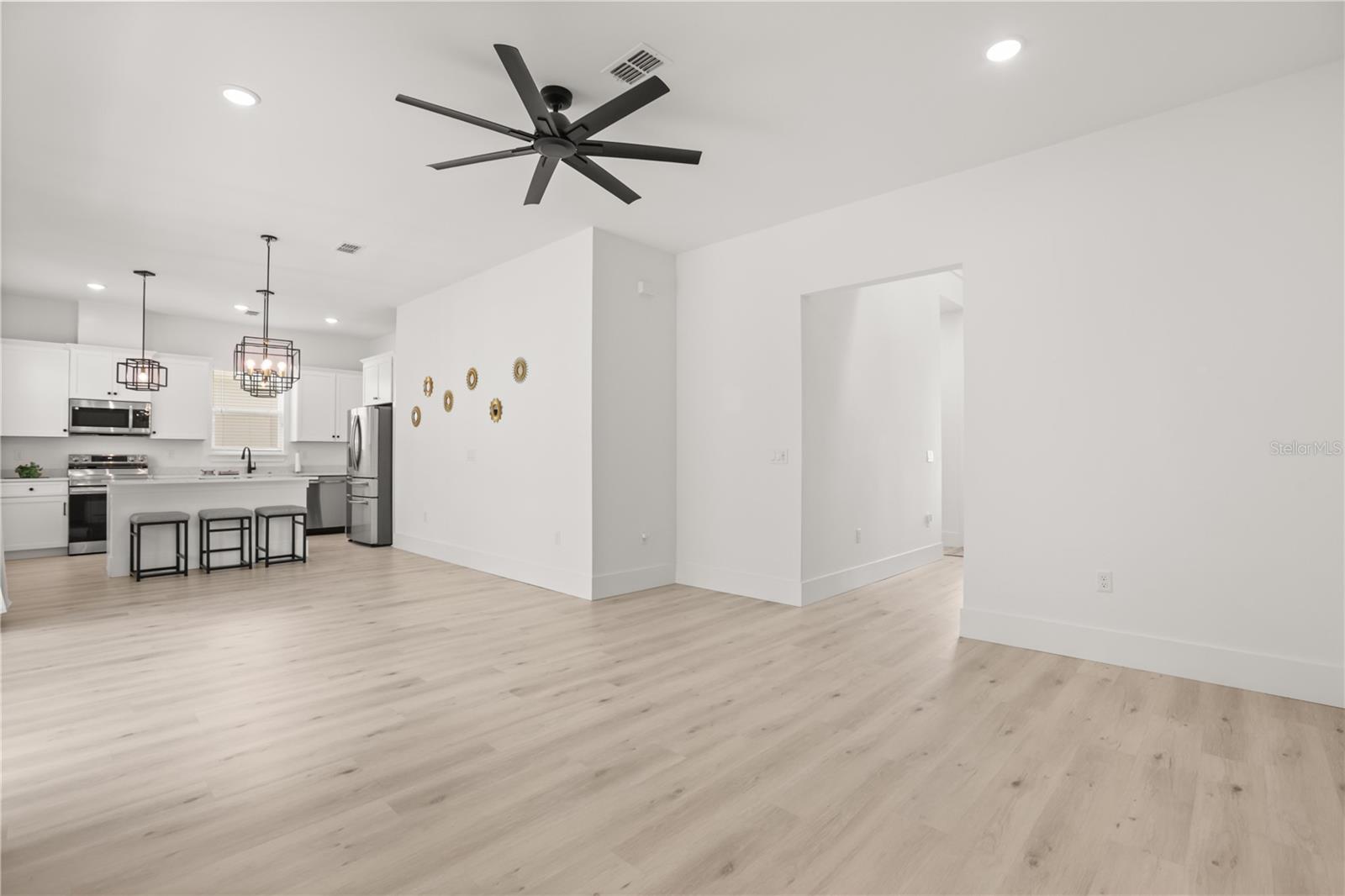 2137 Brighton Lane, FL