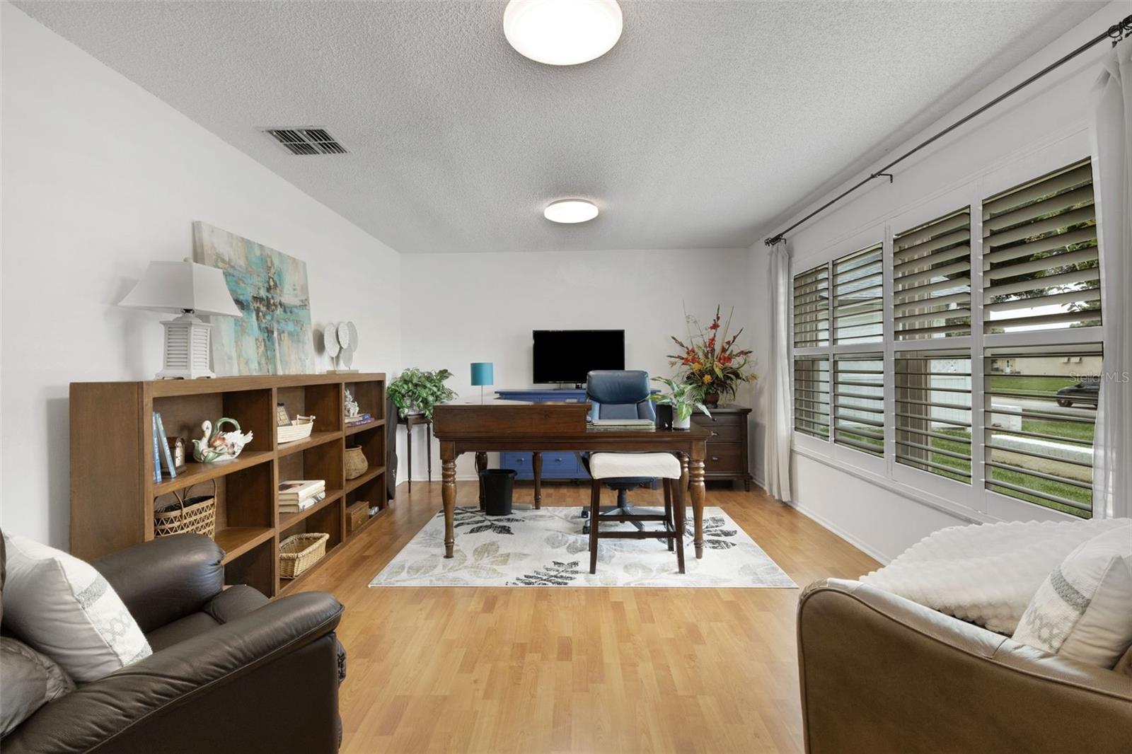 1166 Gillespie Drive, FL
