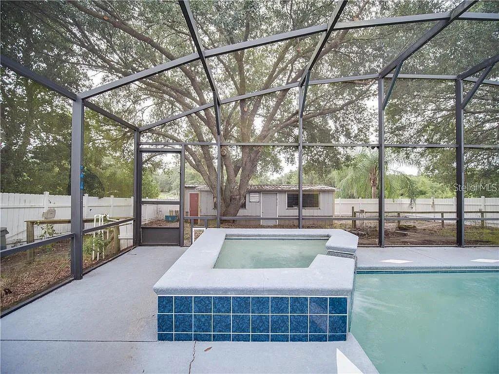 10520 Reagans Run Drive, FL