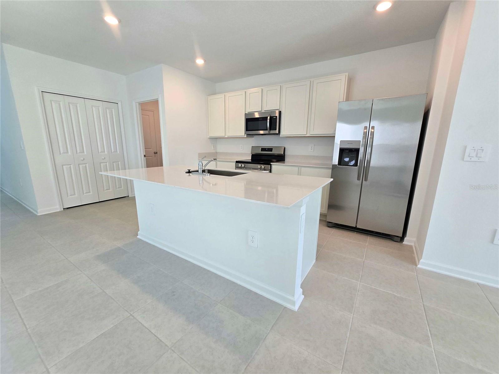 2733 Lookout Ridge Road, FL