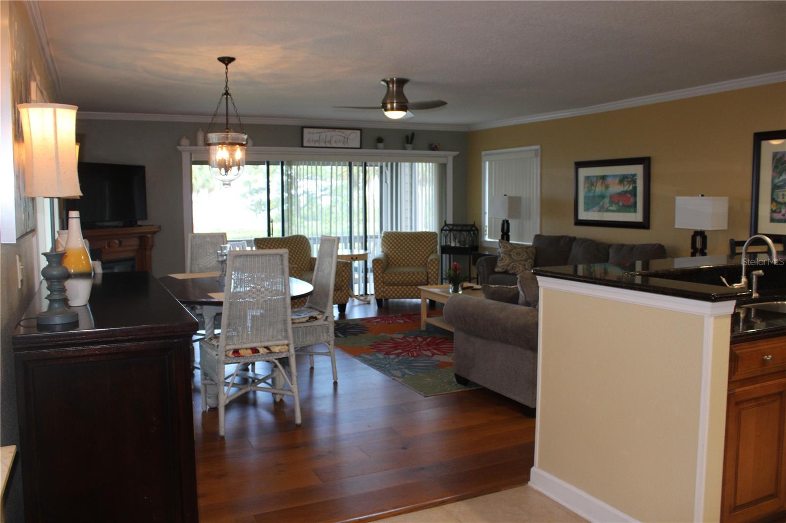 335 Windrush Loop, FL