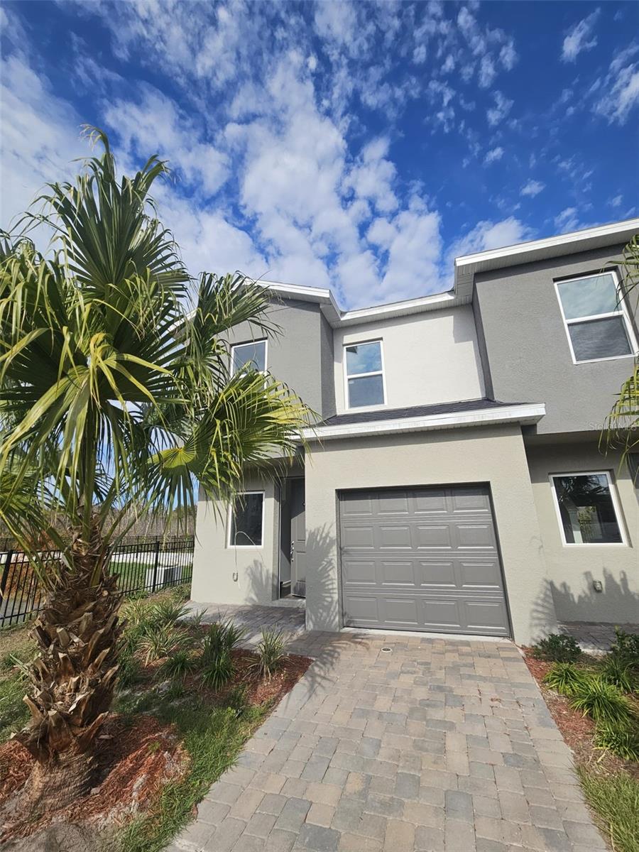 1201 Southstation Place, FL