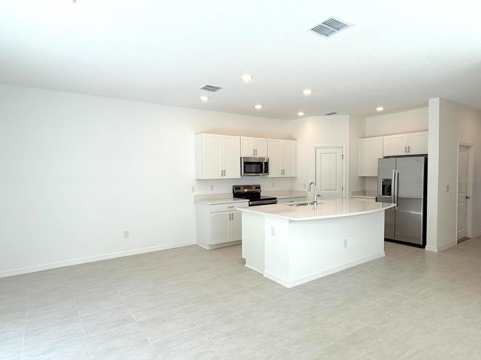 2081 Hallier Cove, FL