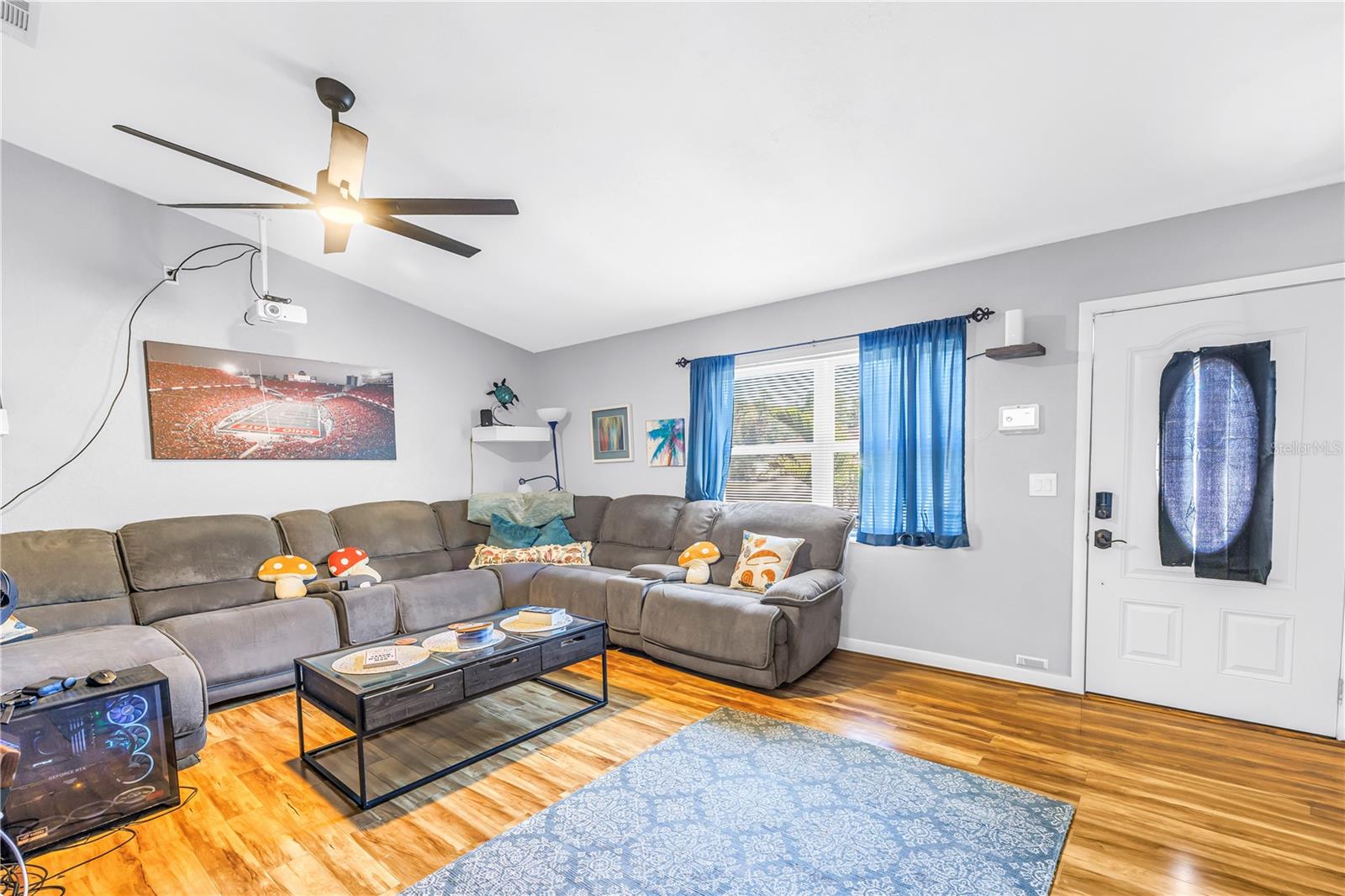 687 Jasmine Way, FL