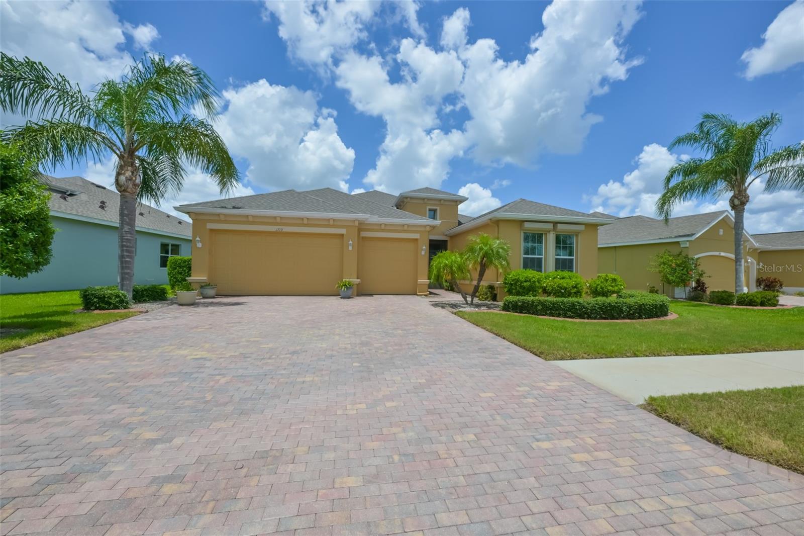 1719 Pacific Dunes Dr, FL