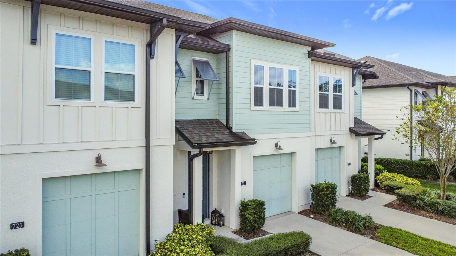 721 Benoi Dr, FL