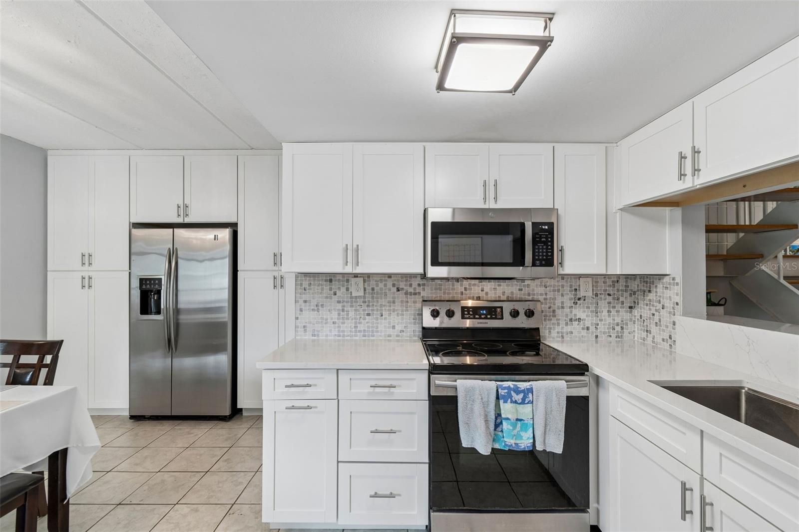 2424 Tampa Bay Boulevard, FL