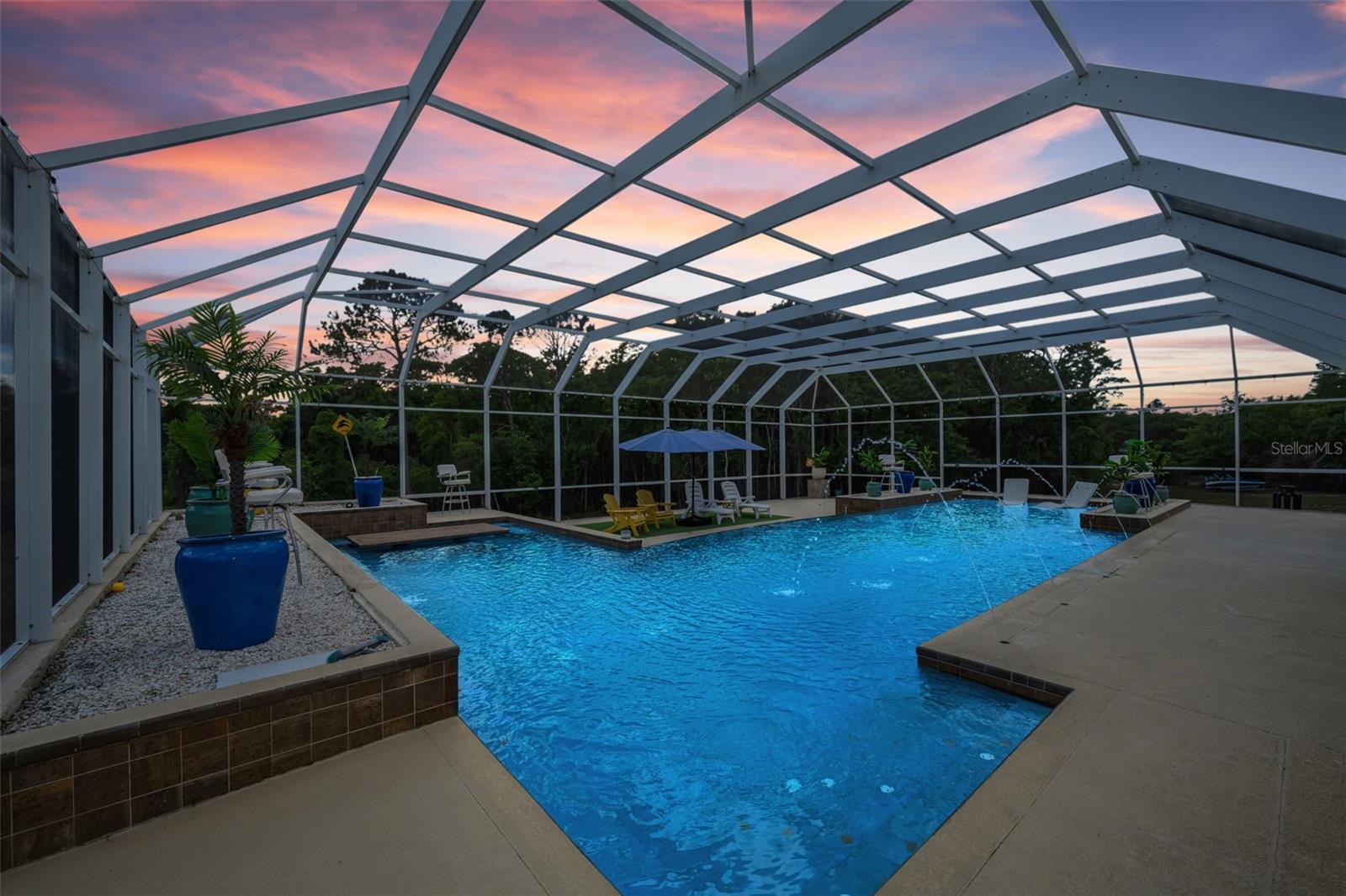 11046 Lakeview Drive, FL