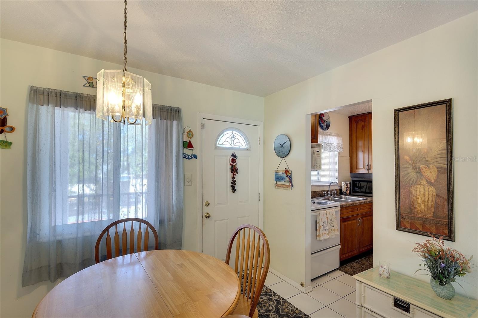 2449 Flamingo Boulevard, FL