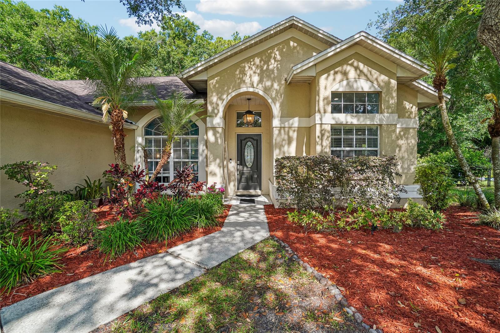 3319 Laurelwood Court, FL
