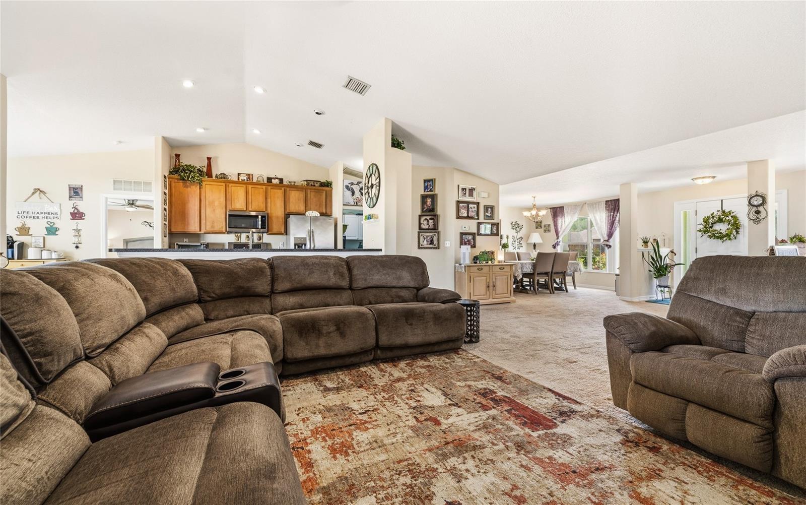33 Royal Leaf Lane, FL