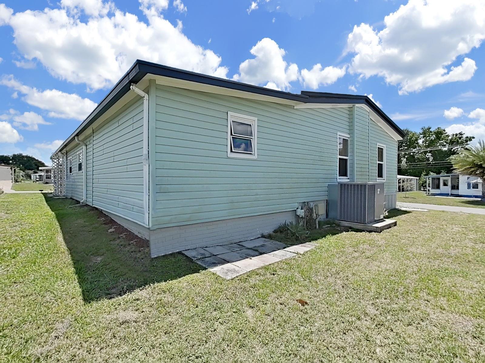 1629 Tally Ho Dr, FL