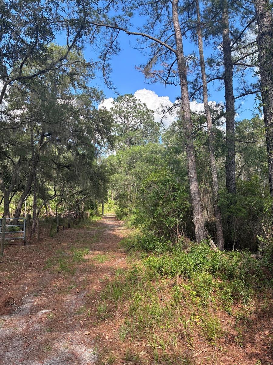16464 35 Road, FL