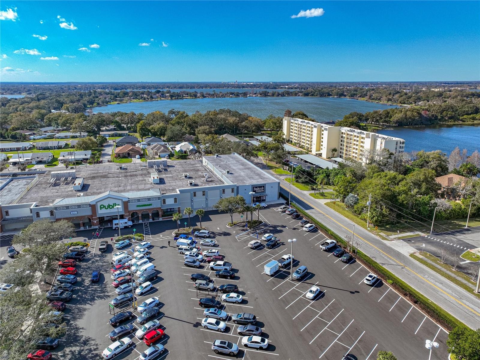 700 Mirror Terrace, FL