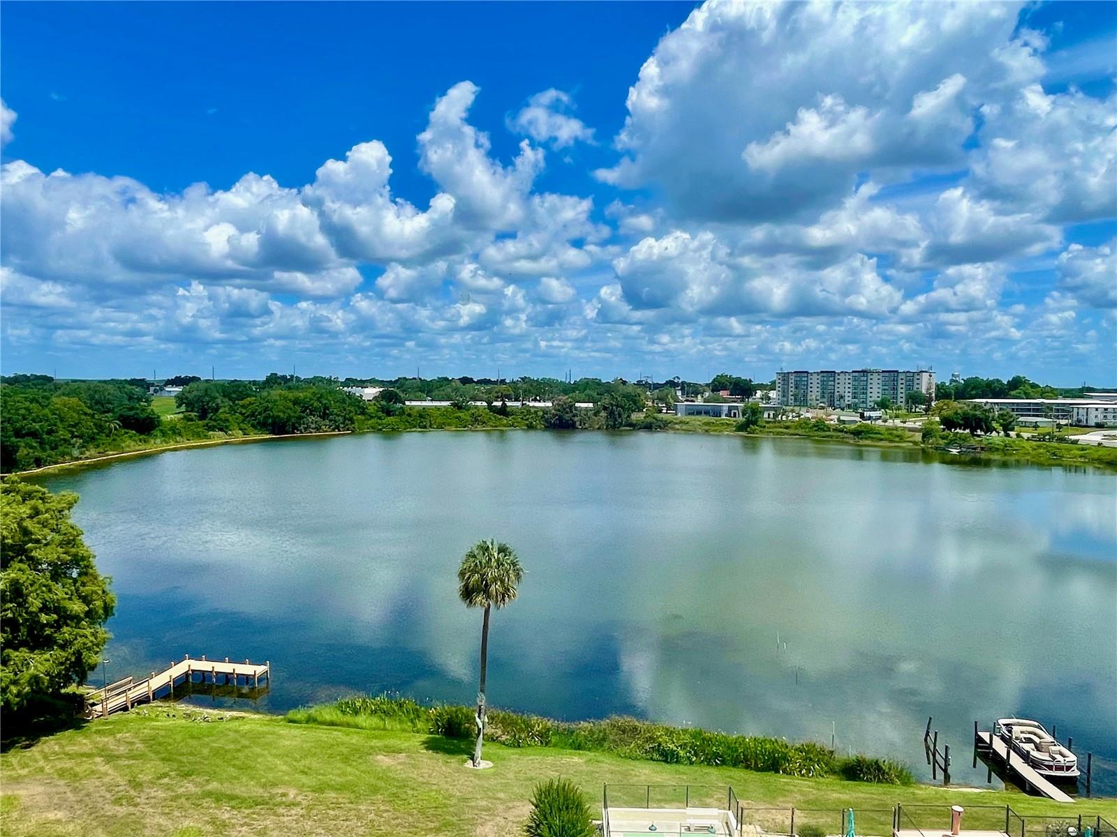 700 Mirror Terrace, FL