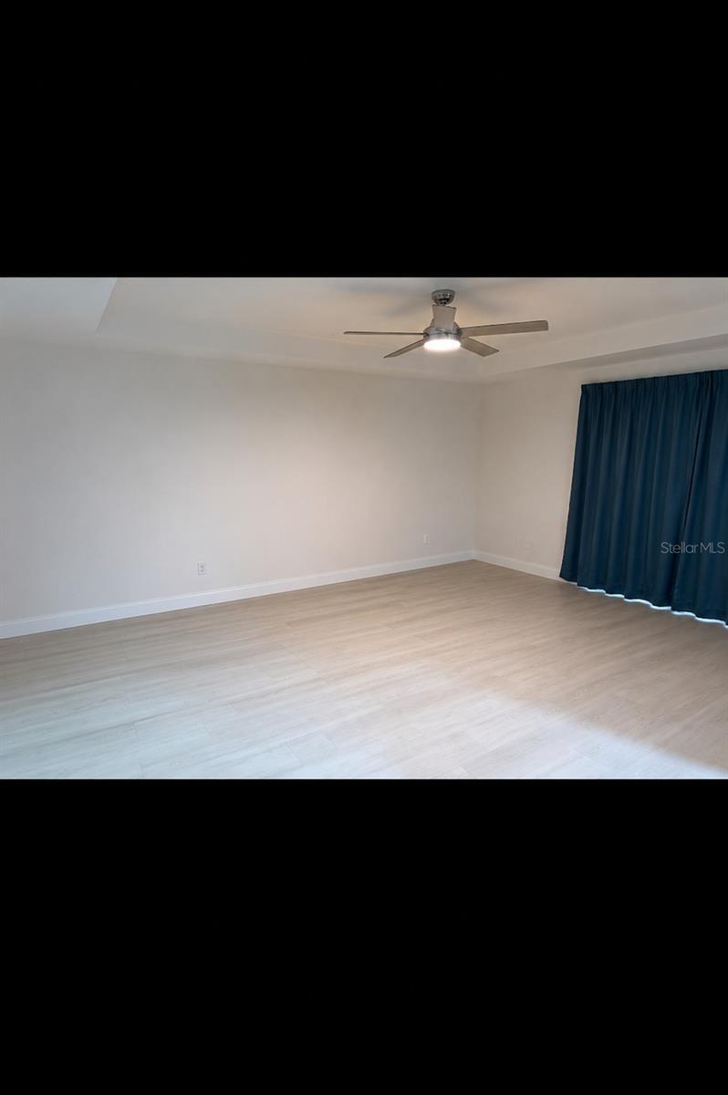 507 Pinecrest Loop, FL