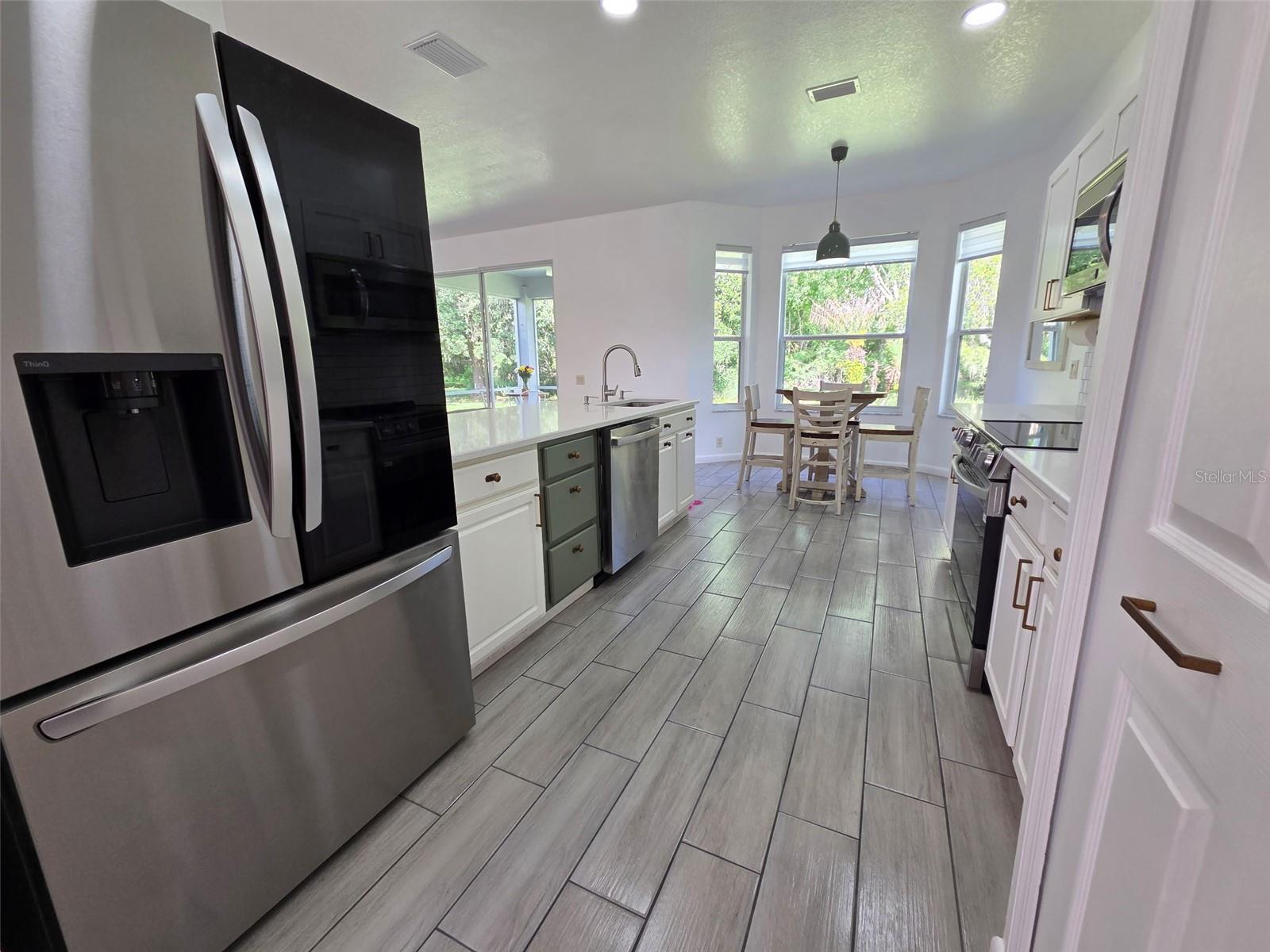 3323 Songbird Lane, FL