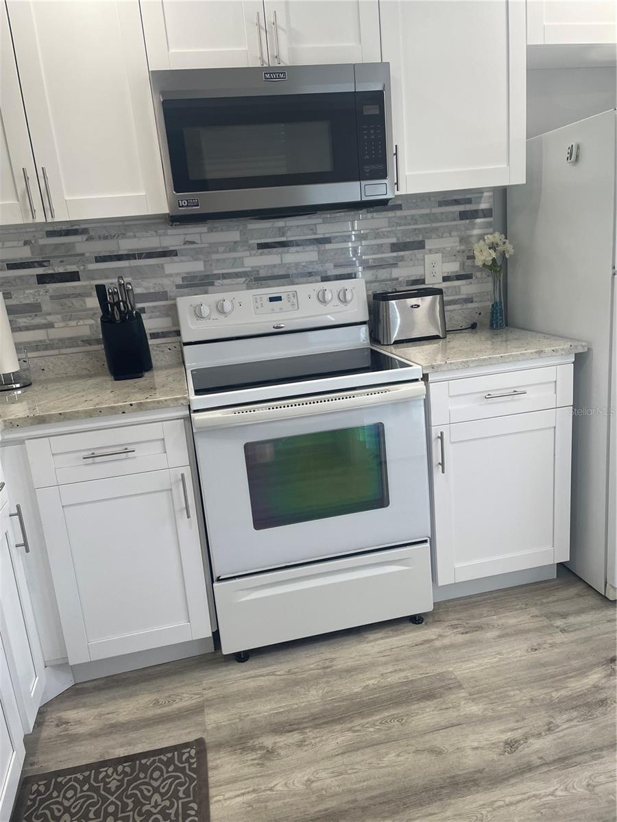 5724 La Puerta Del Sol Boulevard, FL