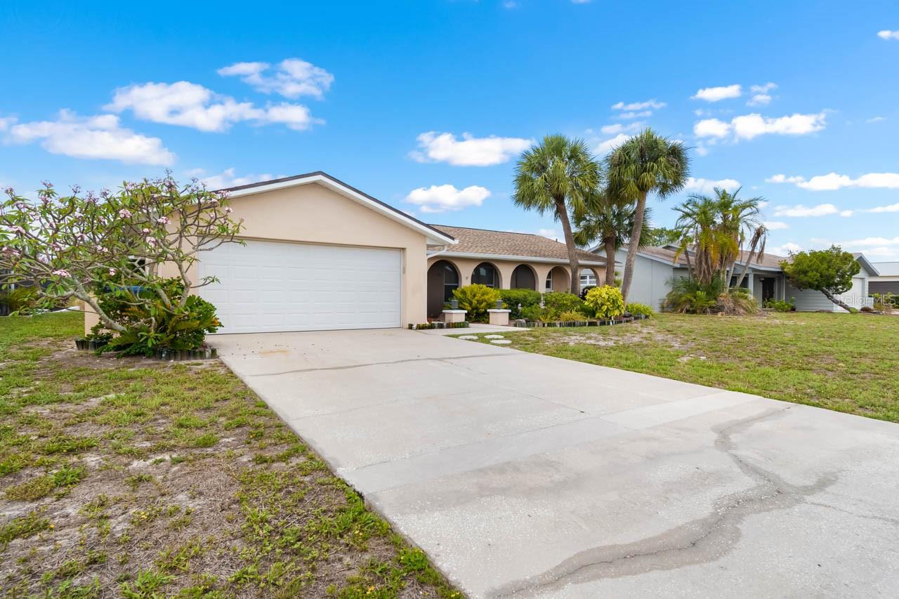 736 Flamingo Drive, FL