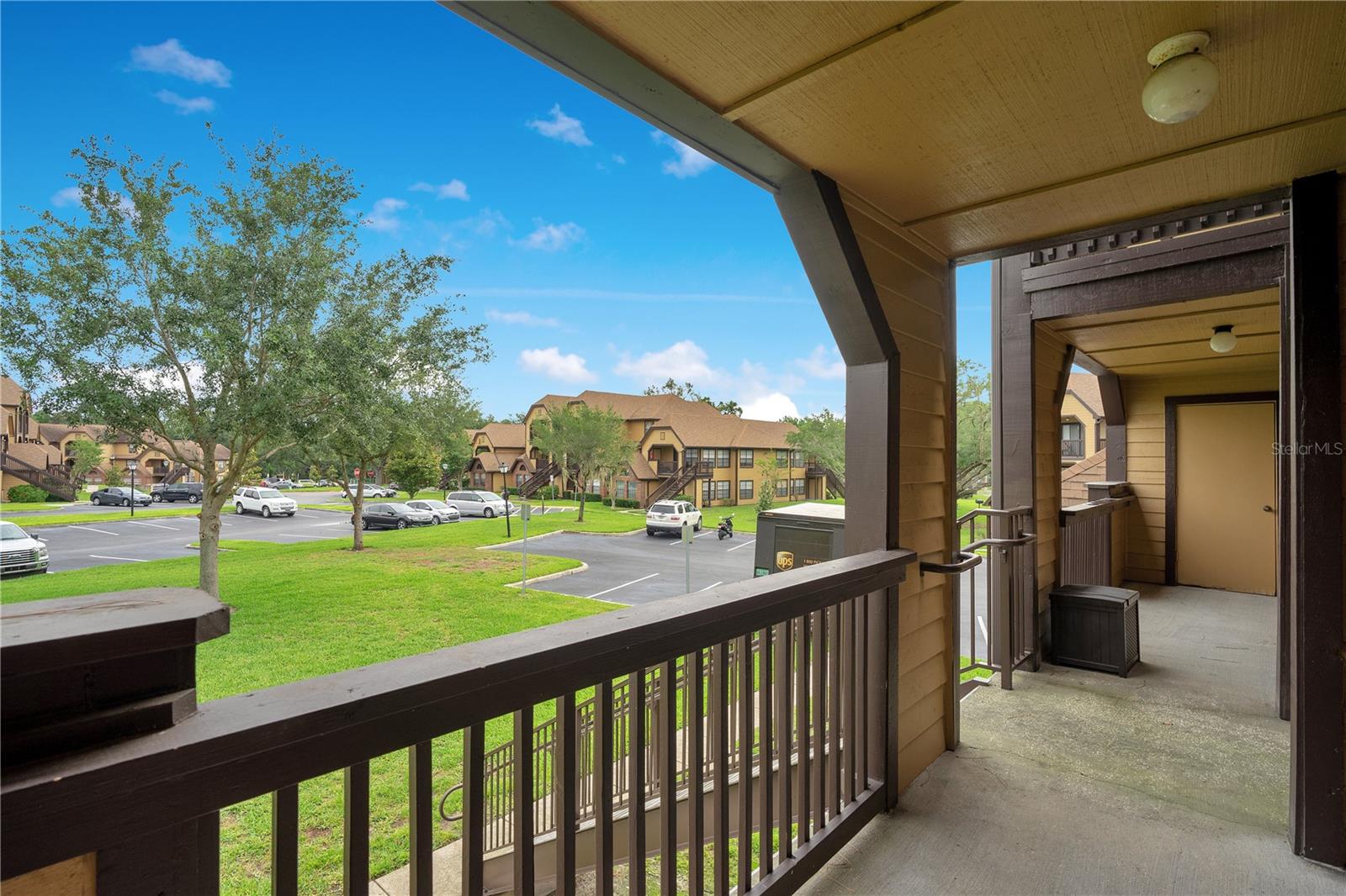370 Lake Tahoe Court, FL