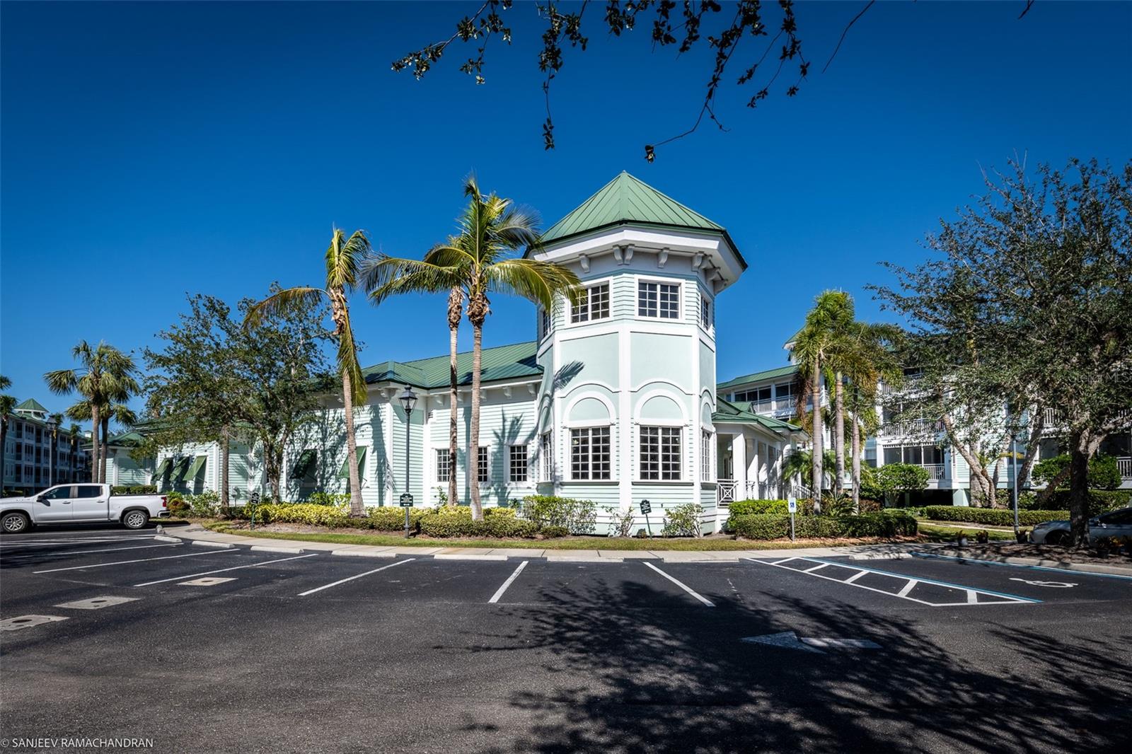 5125 Melbourne Street, FL
