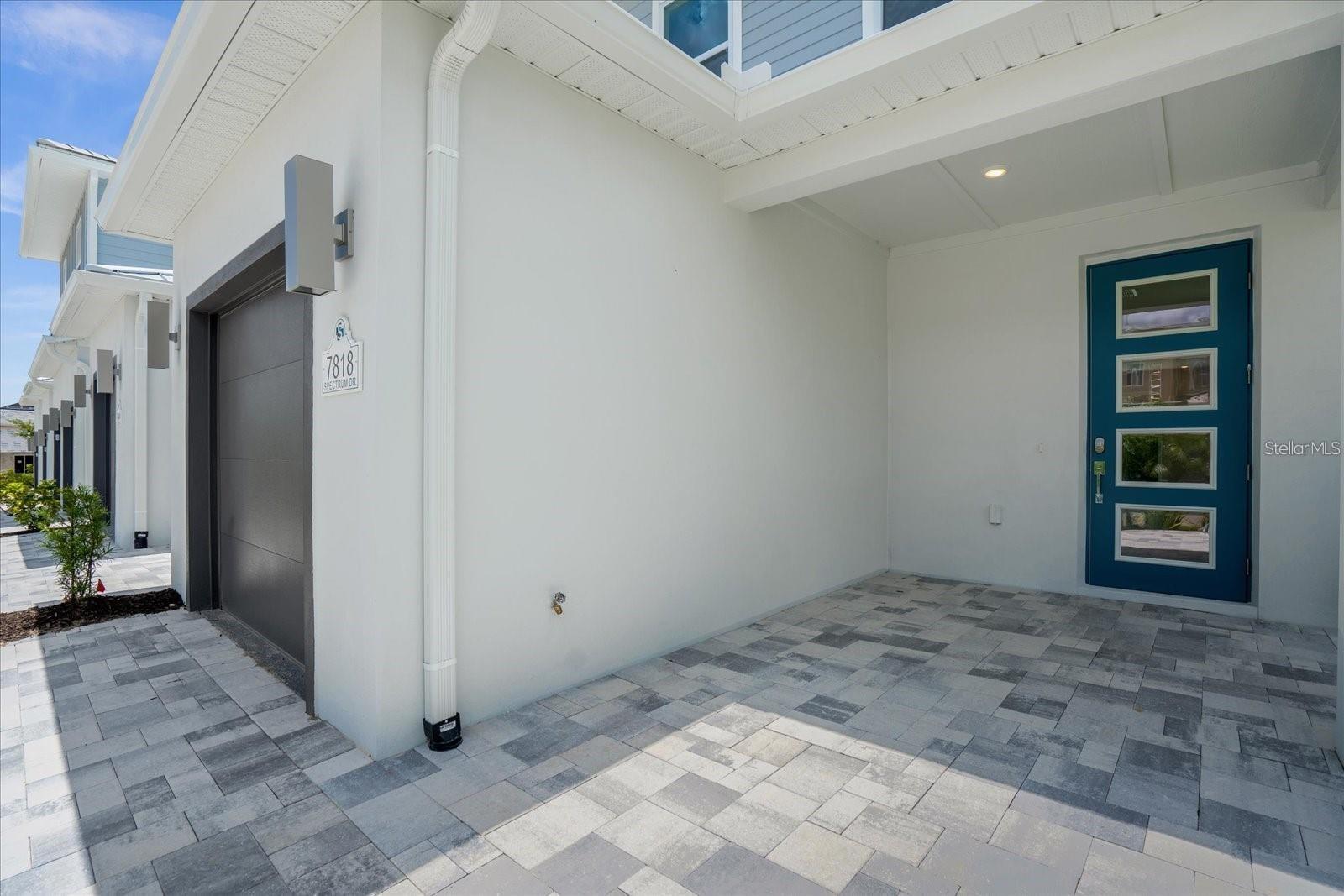 7818 Spectrum Drive, FL