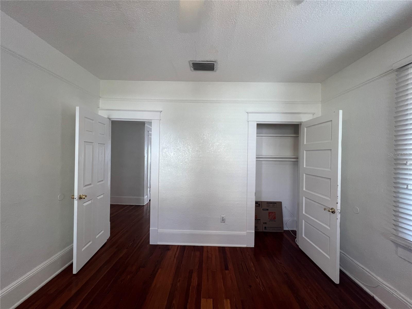 429 Ruth Ln, FL