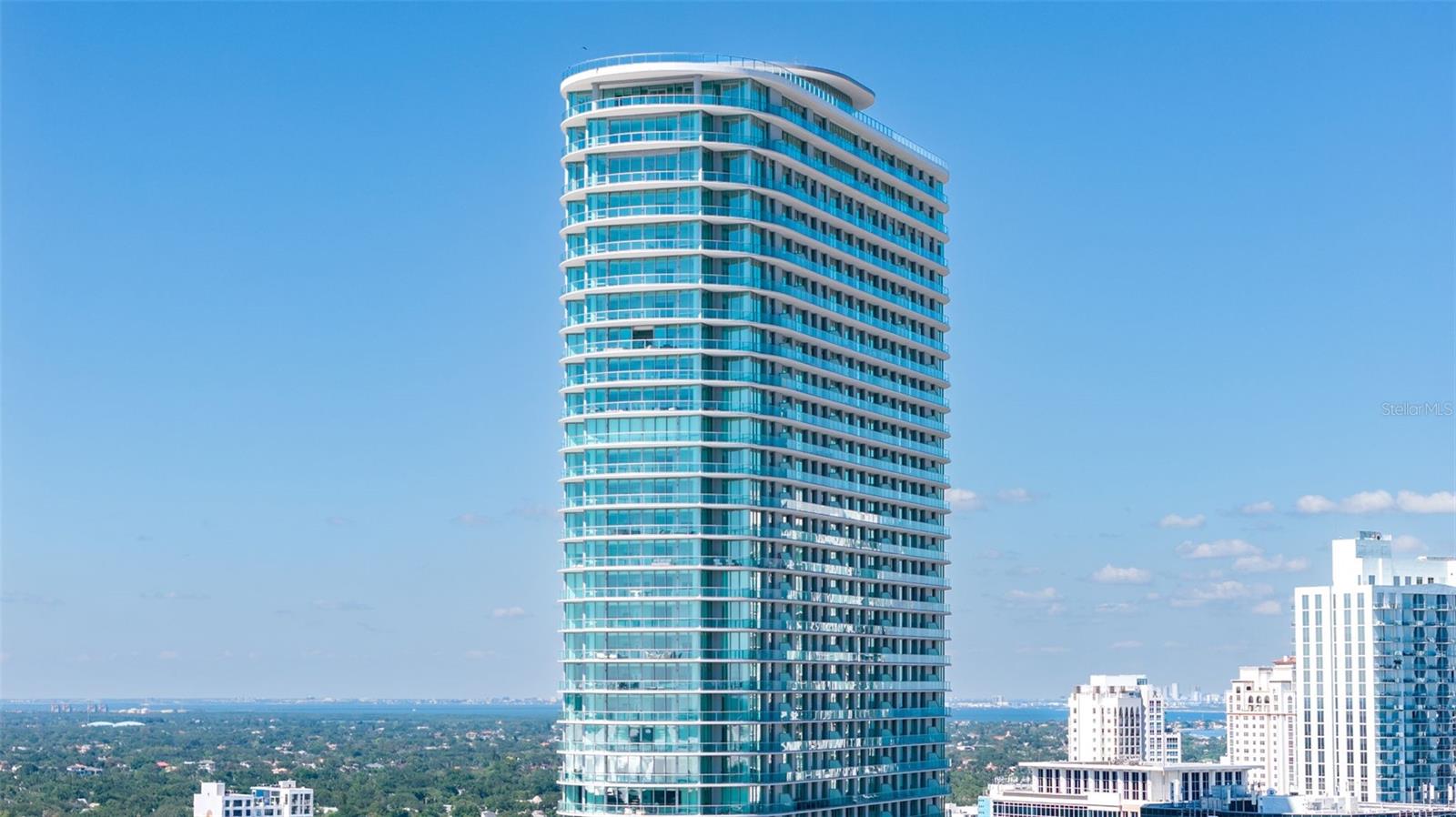 400 Central Avenue, FL