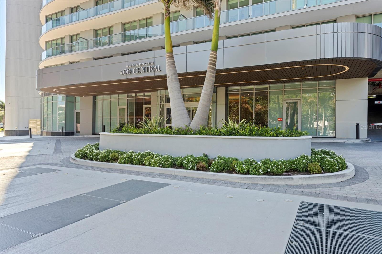 400 Central Avenue, FL
