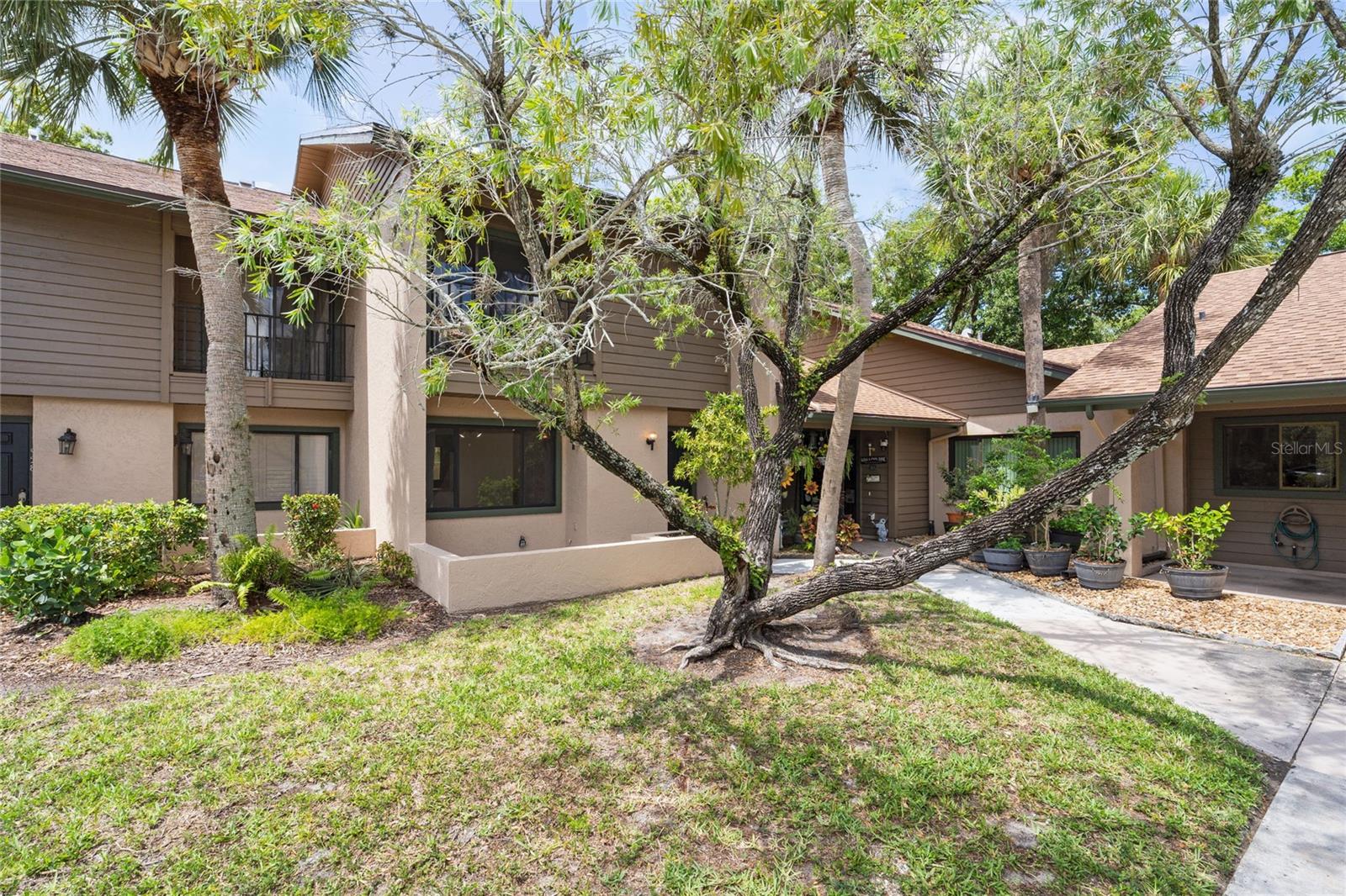 926 Sunridge Drive, FL