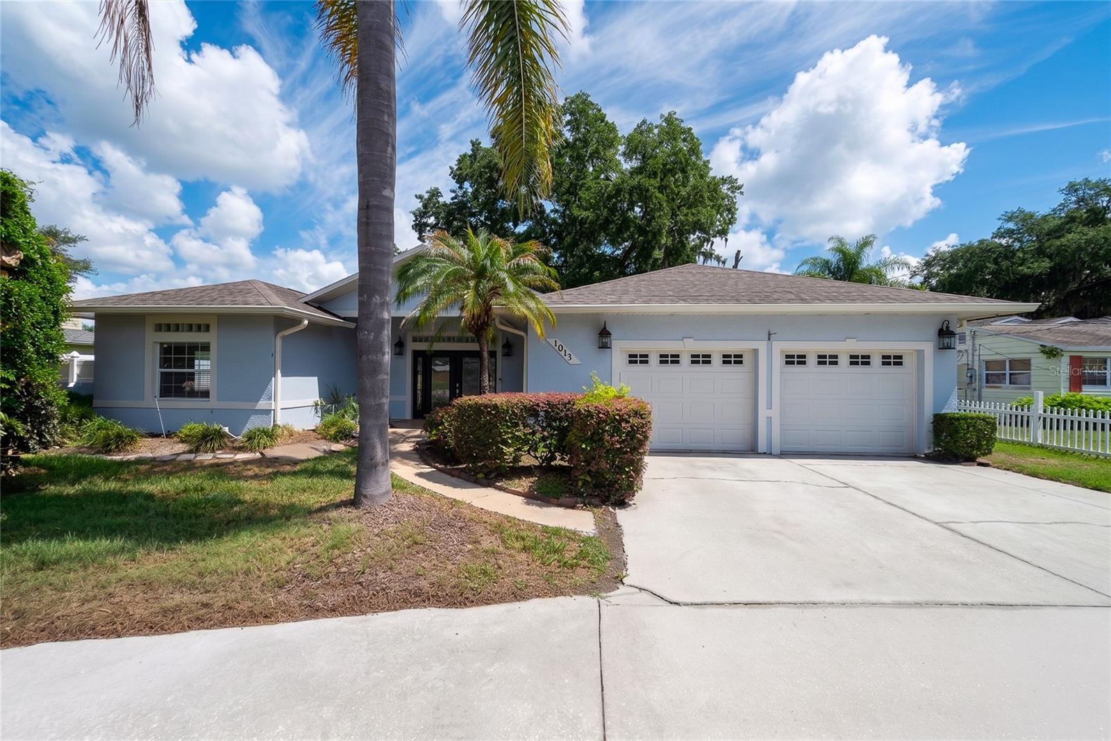 1015 Venetian Avenue, FL