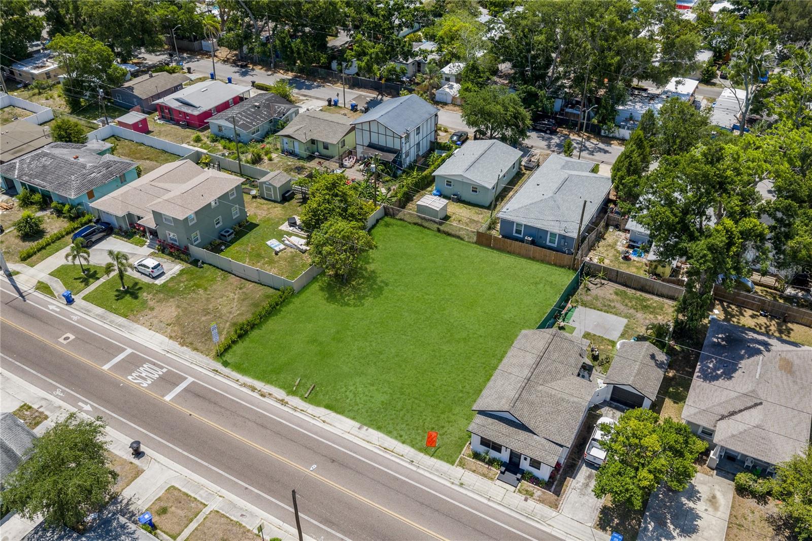 15th Avenue, FL