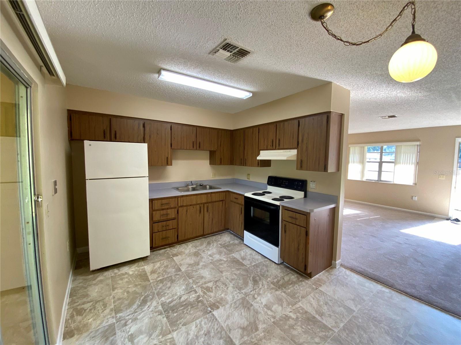 20004 Suncrest Drive, FL