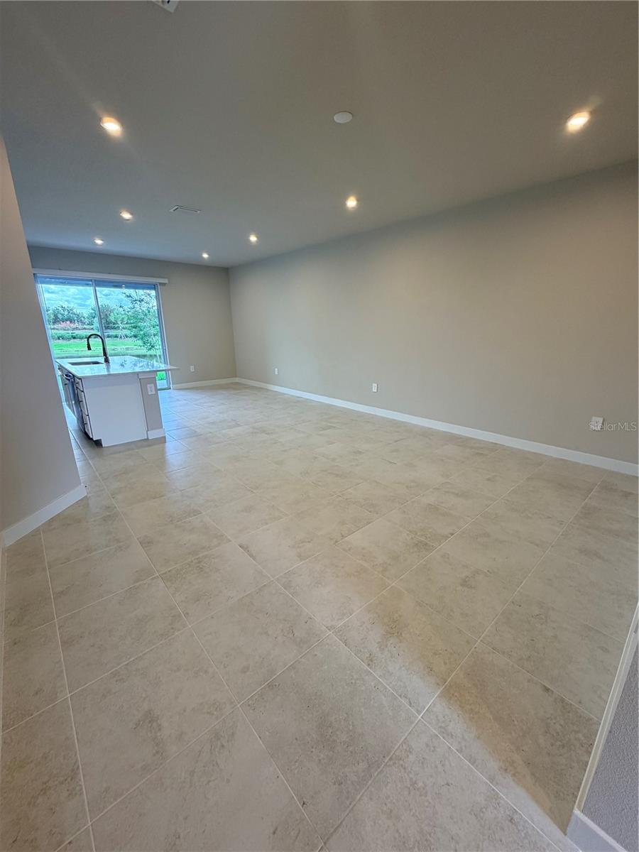 12314 Amber Creek Circle, FL