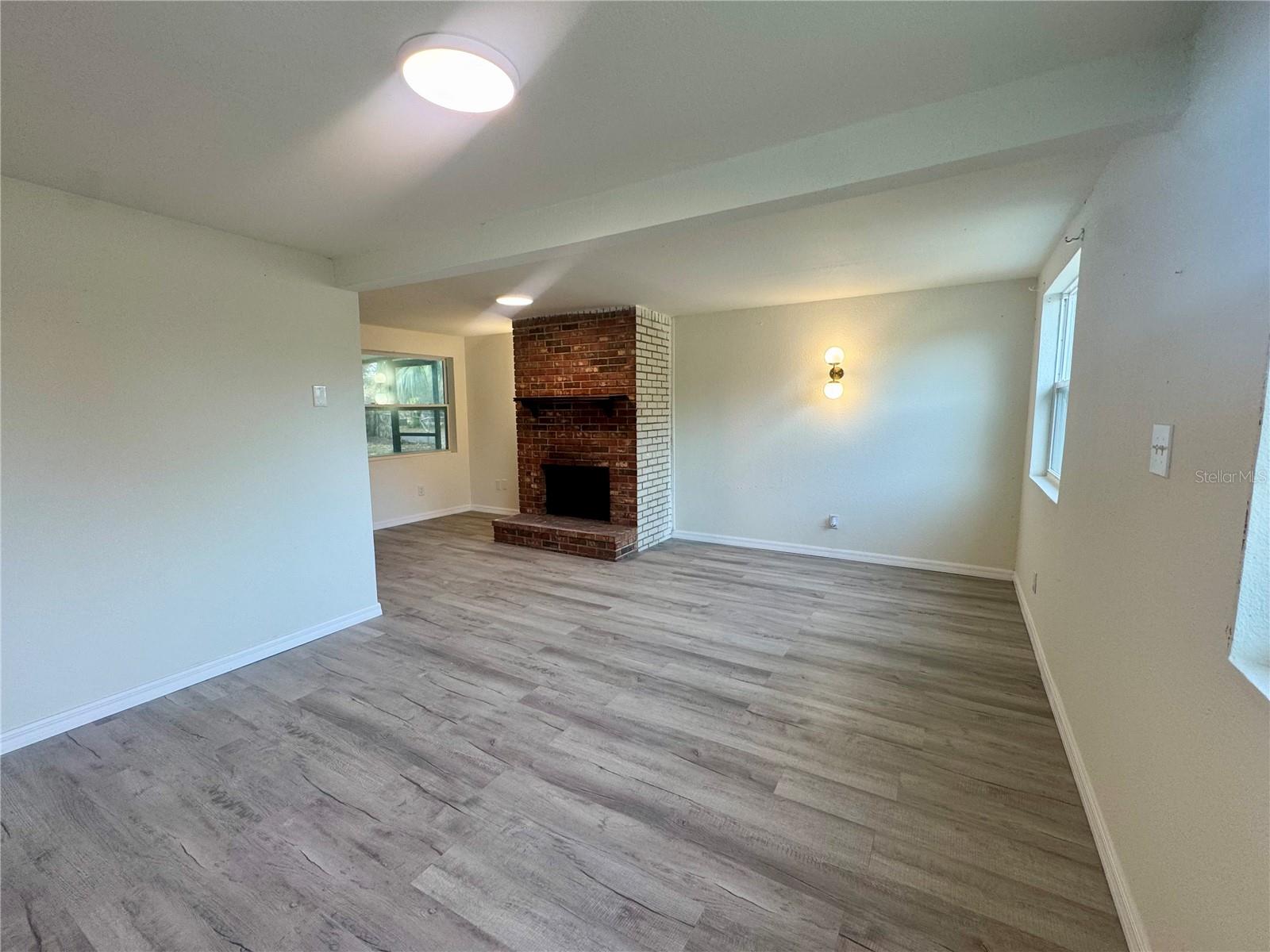 7224 Valiant Court, FL