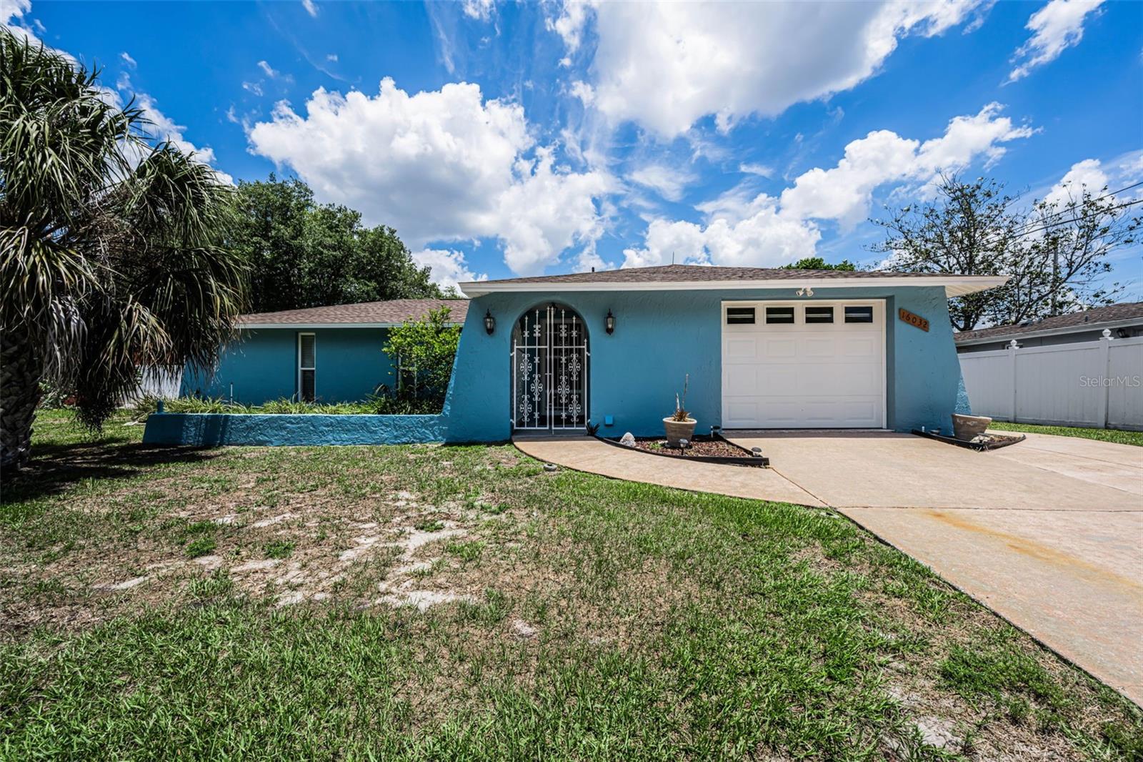 16032 Tree Line Drive, FL