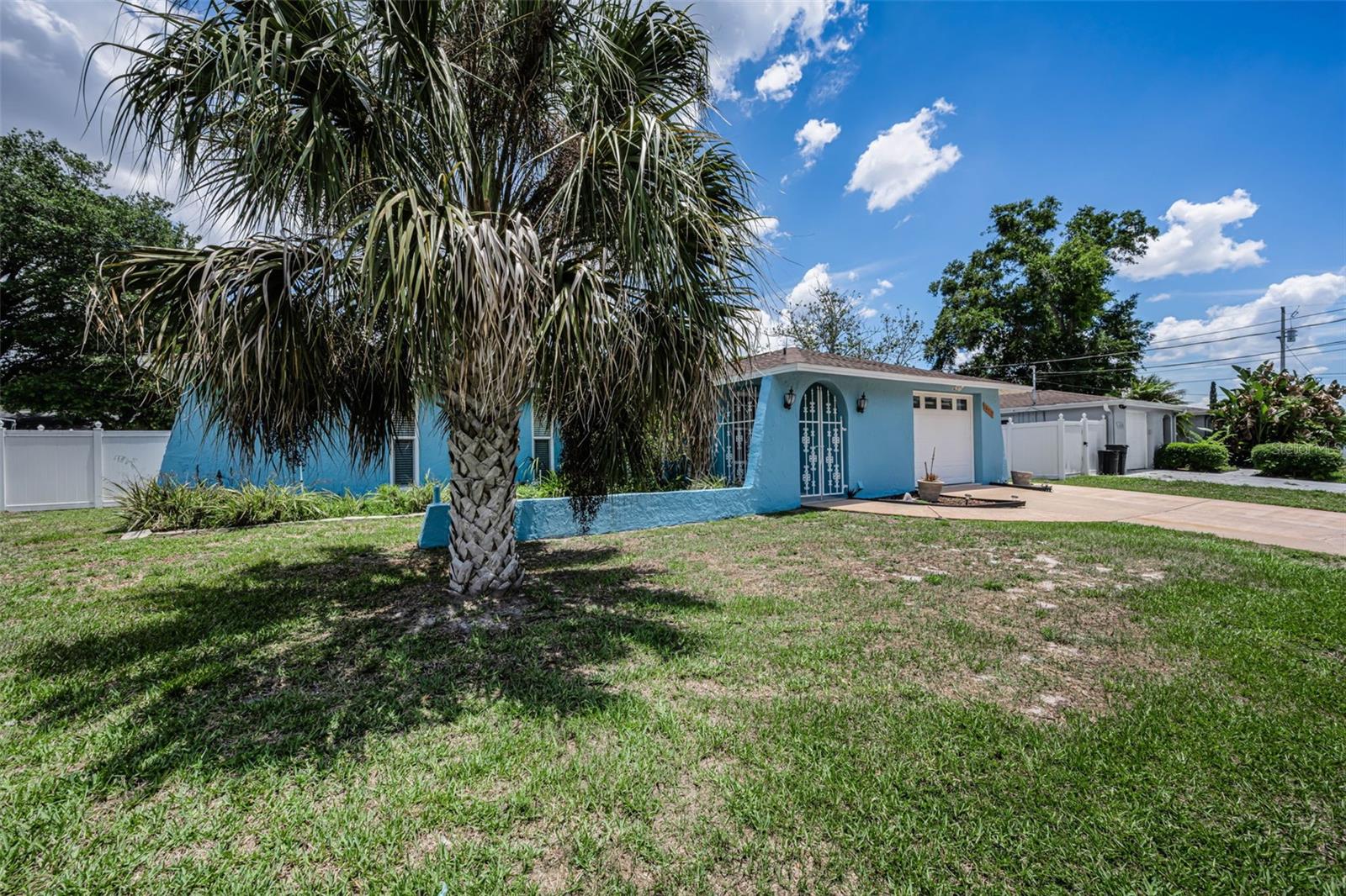 16032 Tree Line Drive, FL
