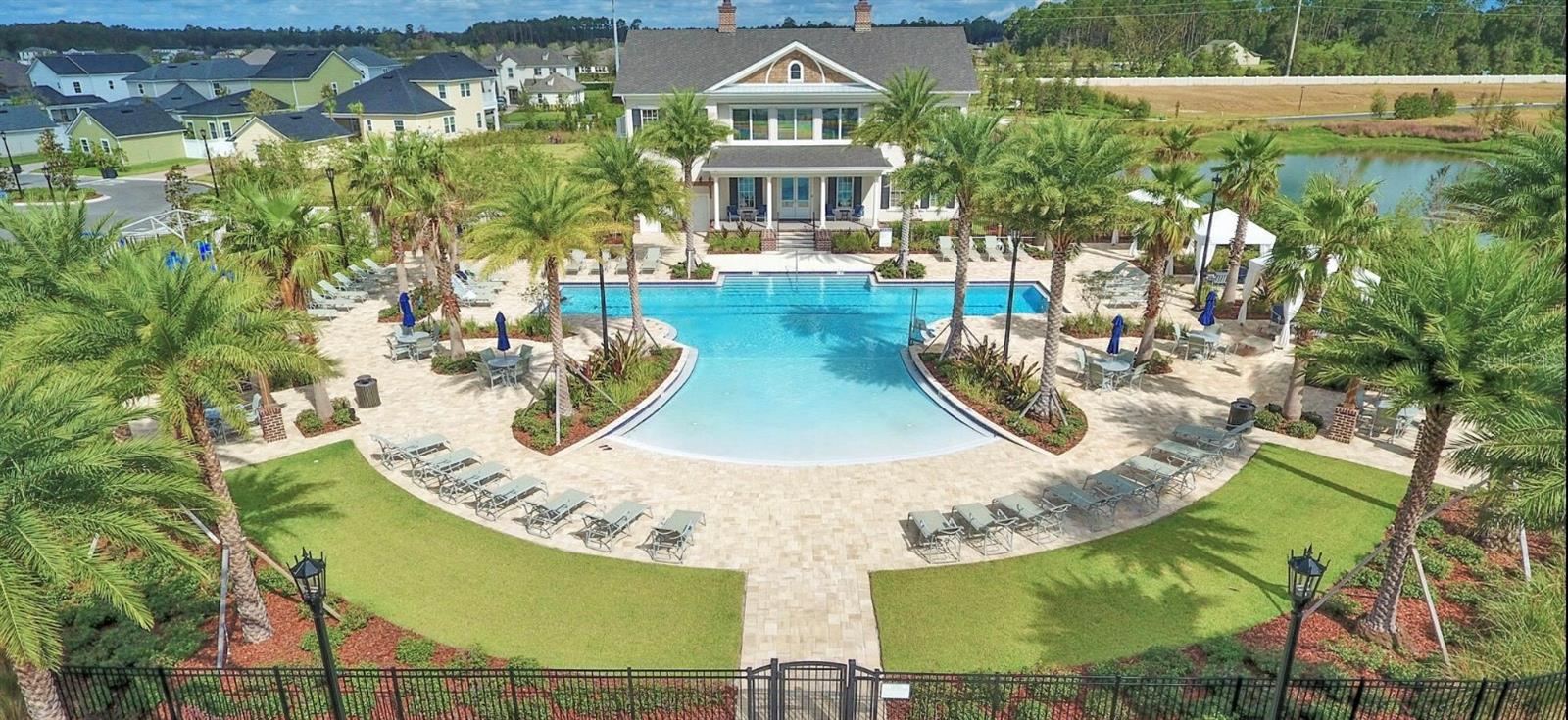 363 Latrobe Avenue, FL