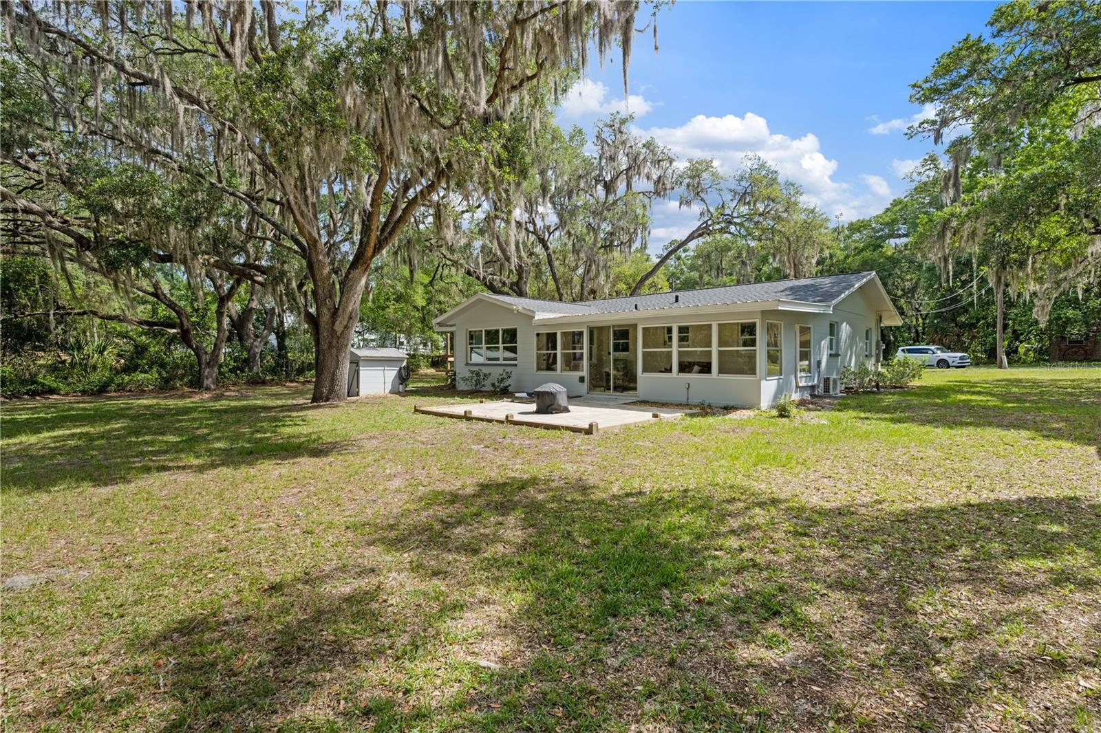 1136 Shorewood Drive, FL