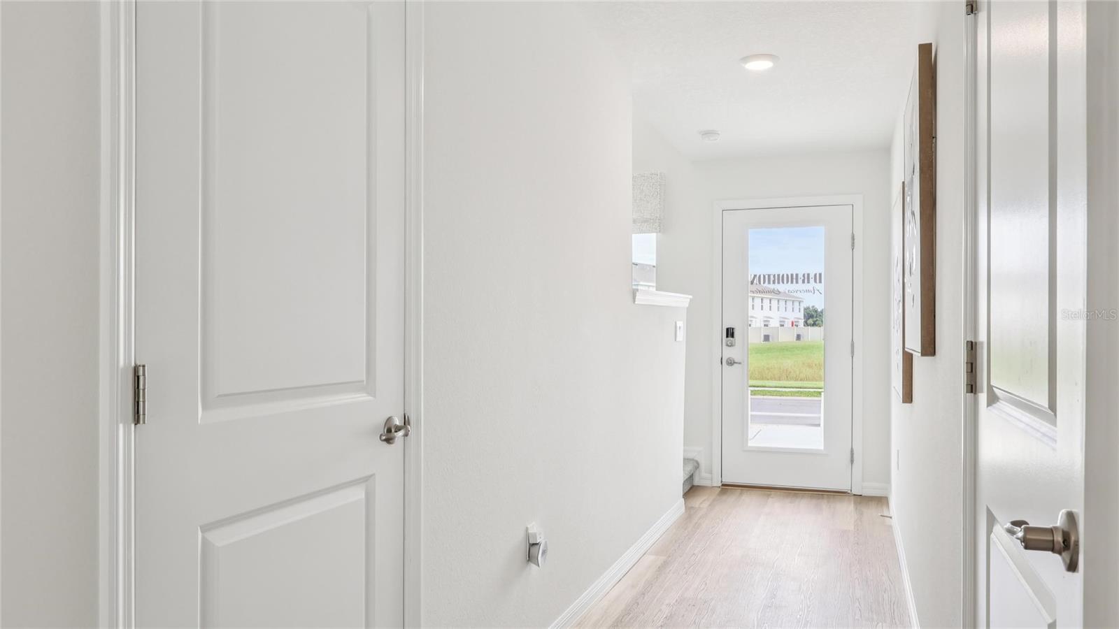 6580 82nd Loop, FL