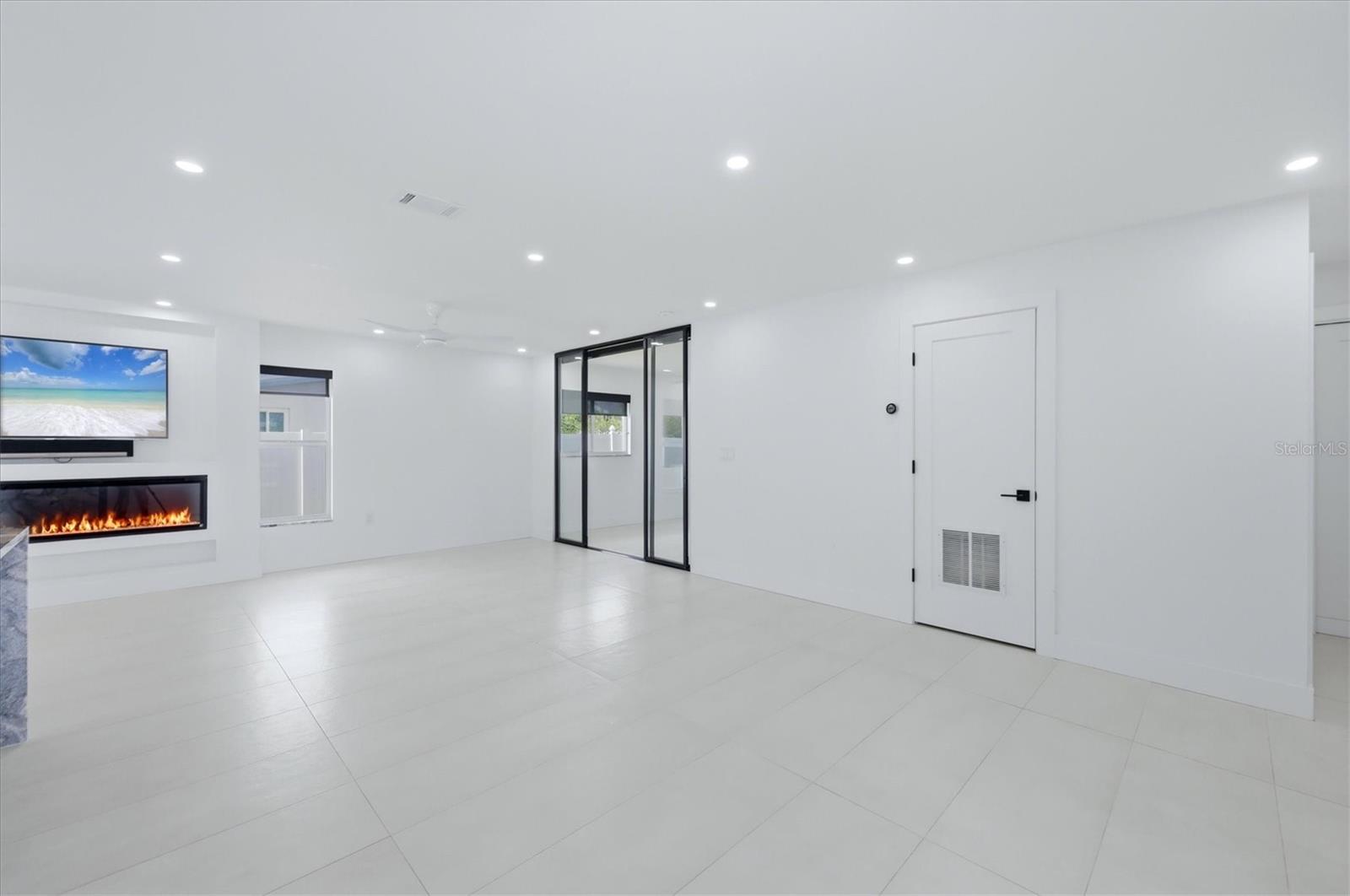 201 Honore Avenue, FL