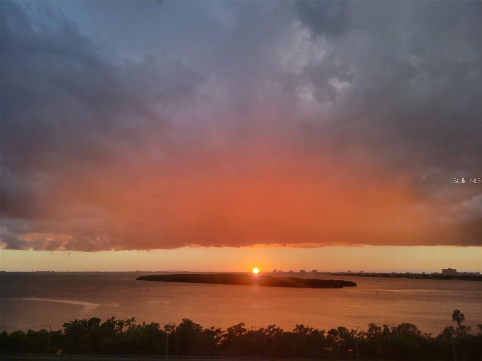 7100 Sunshine Skyway Lane, FL