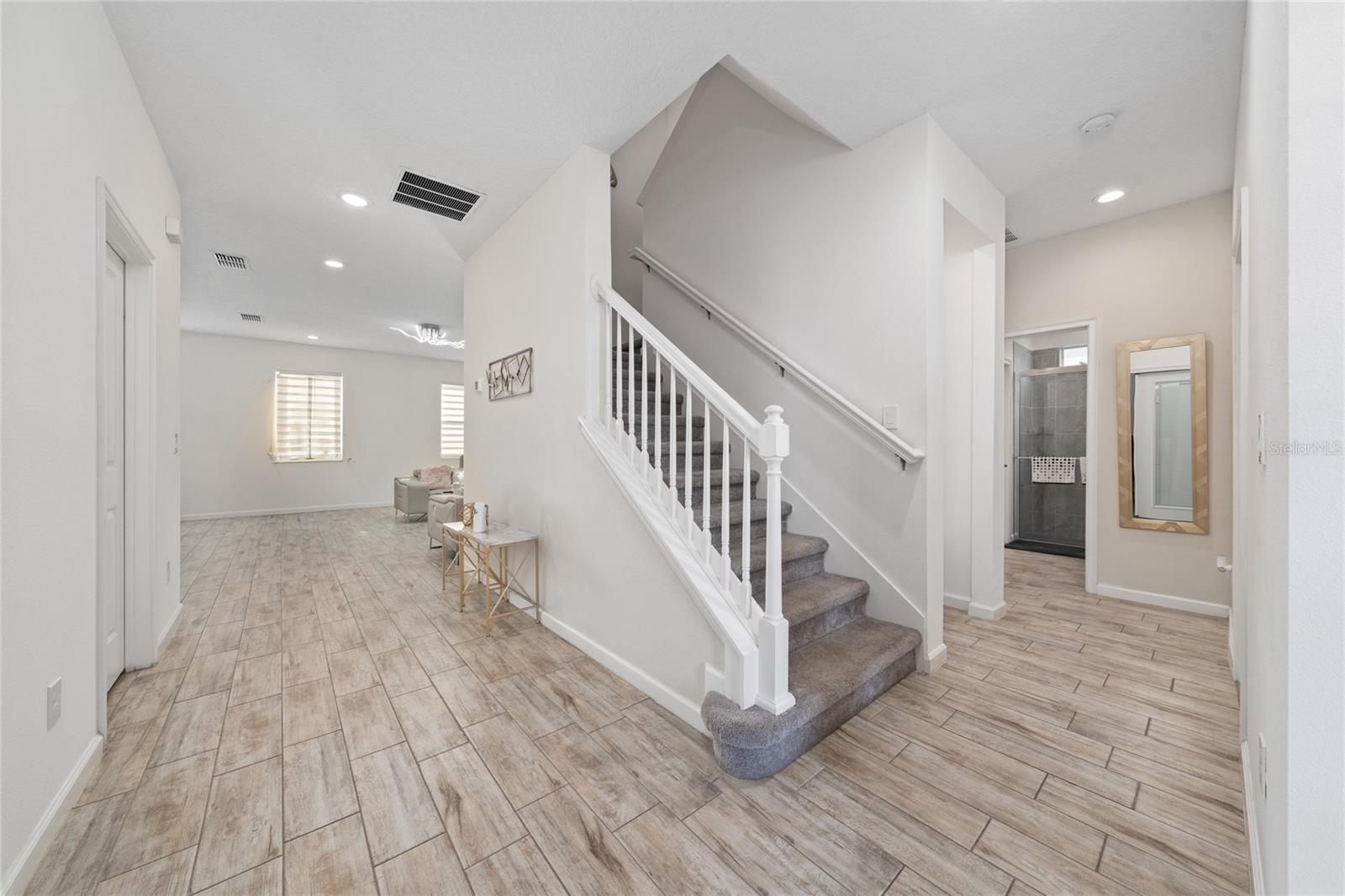 1369 Yorkdale Road, FL