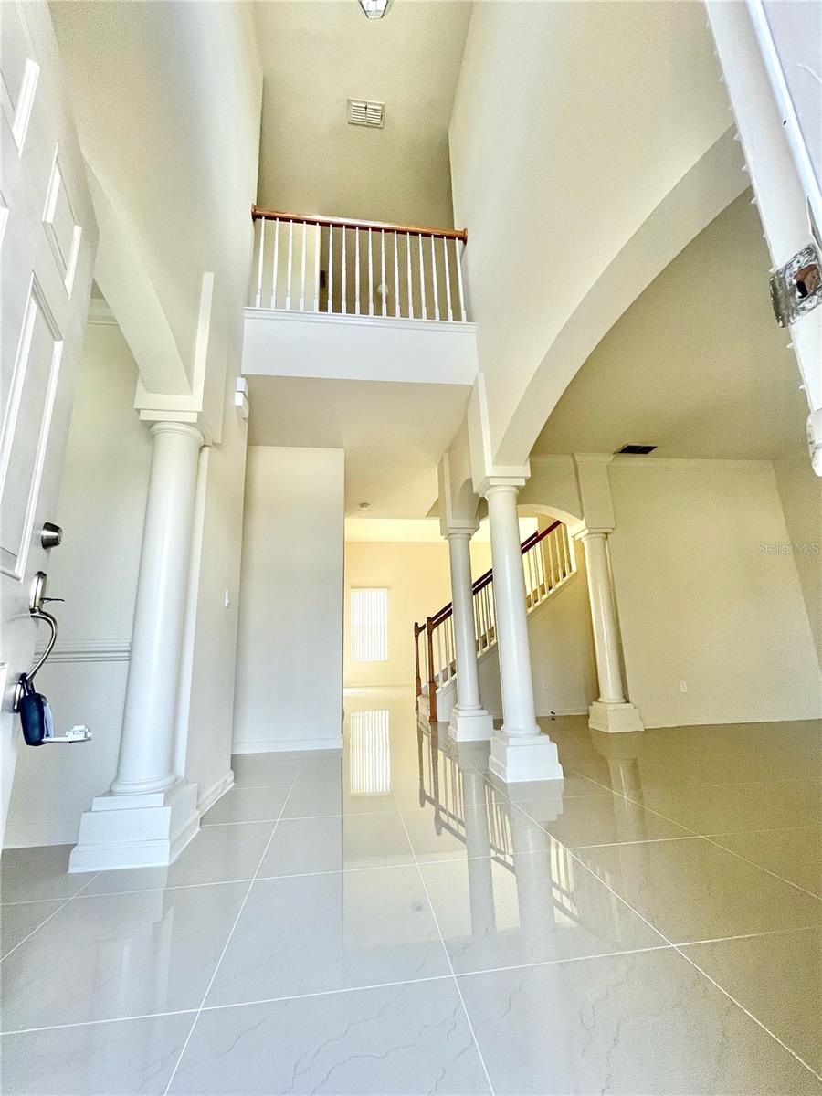 2370 Hinsdale Drive, FL