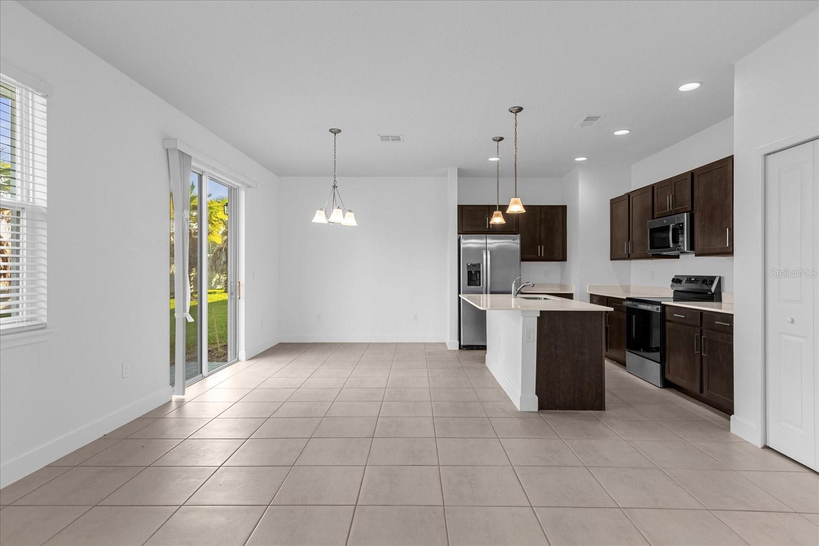1336 Captiva Cove, FL